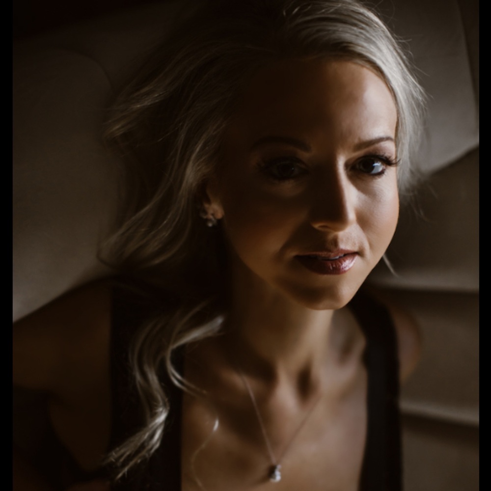 Meet your Posher, Candice